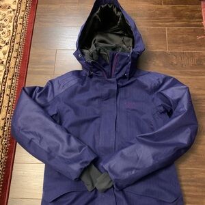 Helly Hansen Deep Purple Double Collar Jacket size small